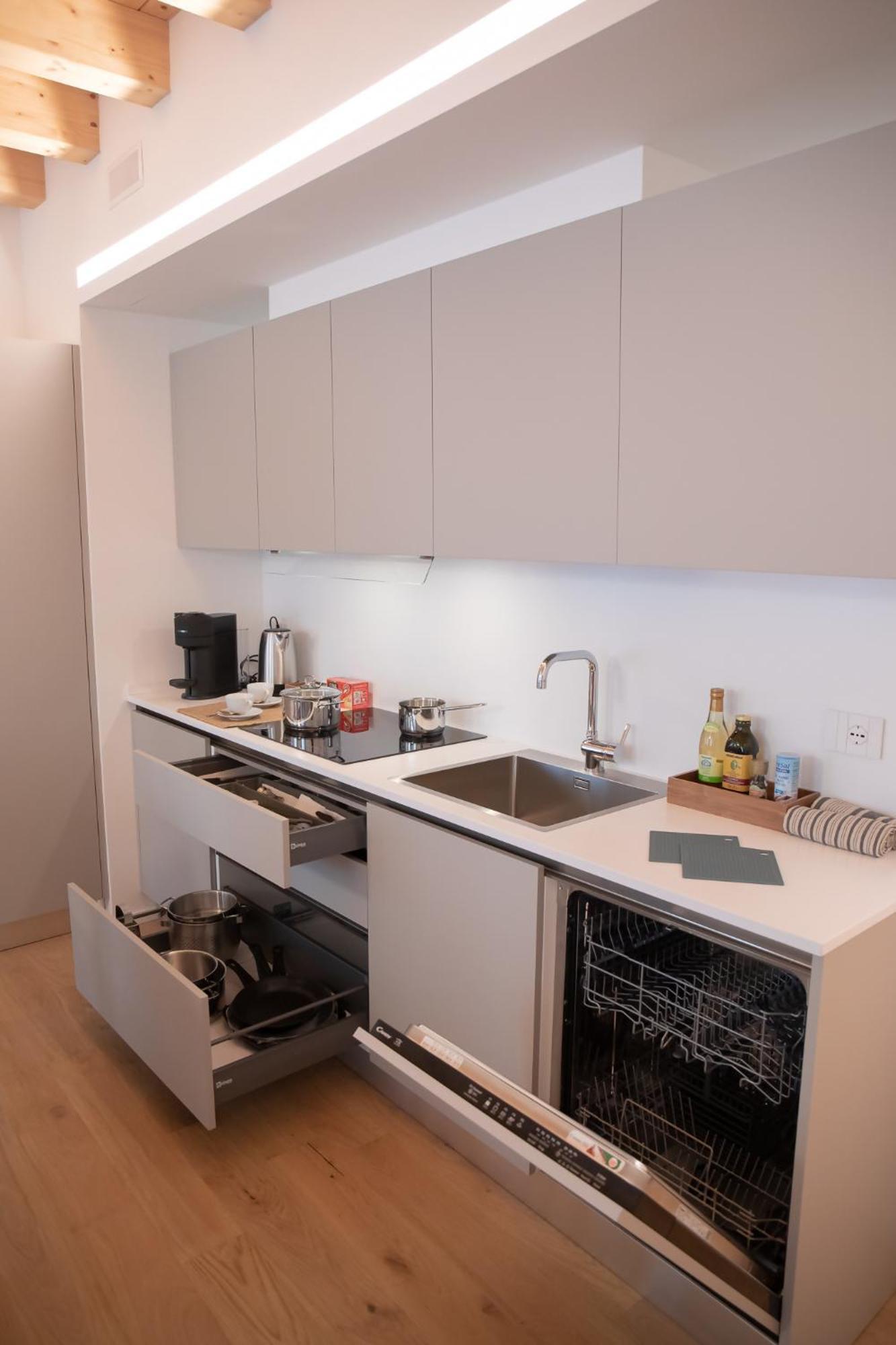 Amendola City View Apartments Suite Romantica โกโม ภายนอก รูปภาพ