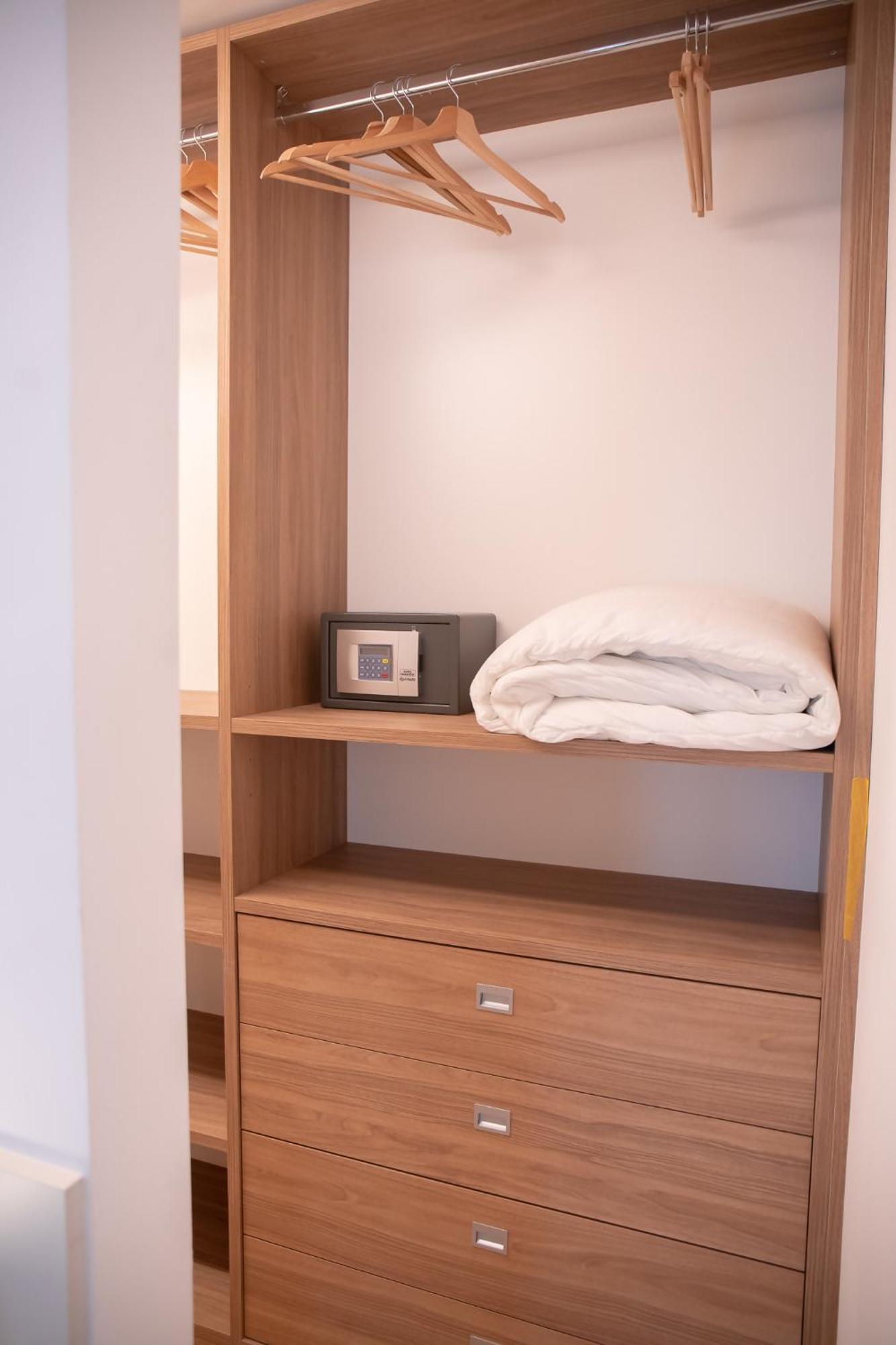Amendola City View Apartments Suite Romantica โกโม ภายนอก รูปภาพ