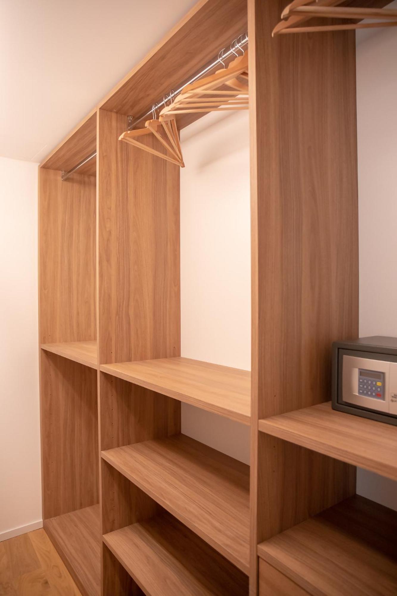 Amendola City View Apartments Suite Romantica โกโม ภายนอก รูปภาพ